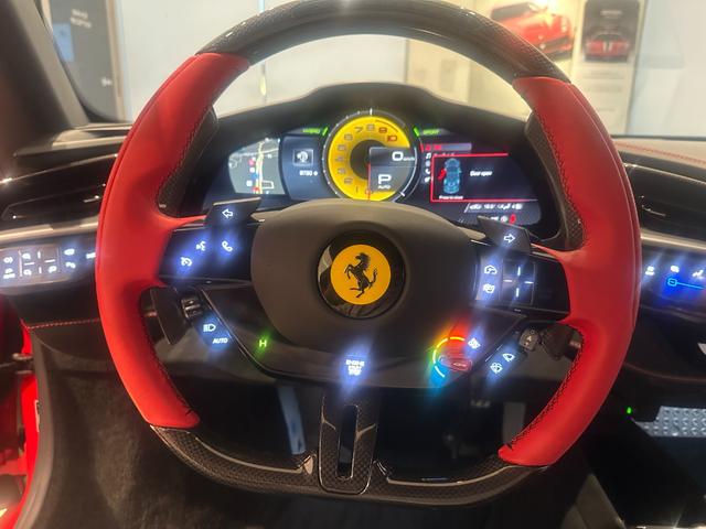 Ferrari SF90 Stradale Steering wheel